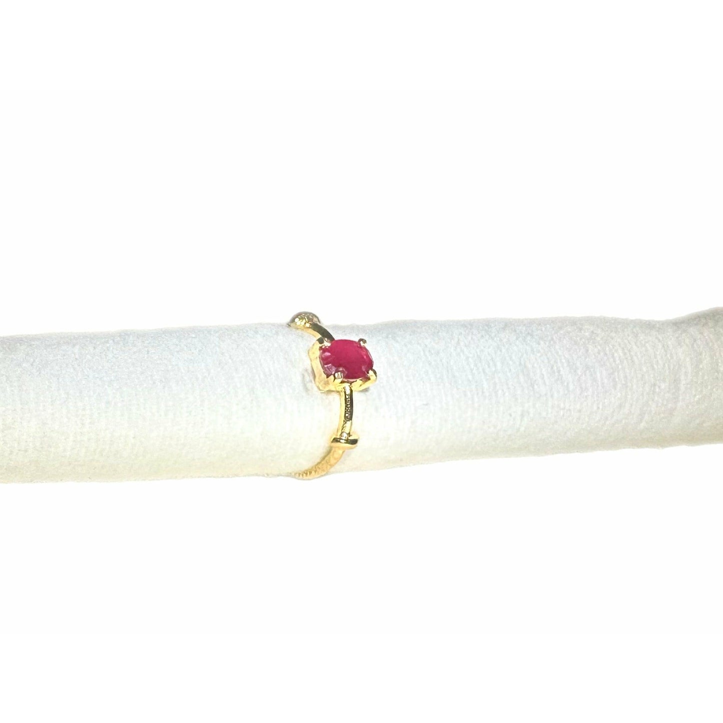 Volga Ruby ring